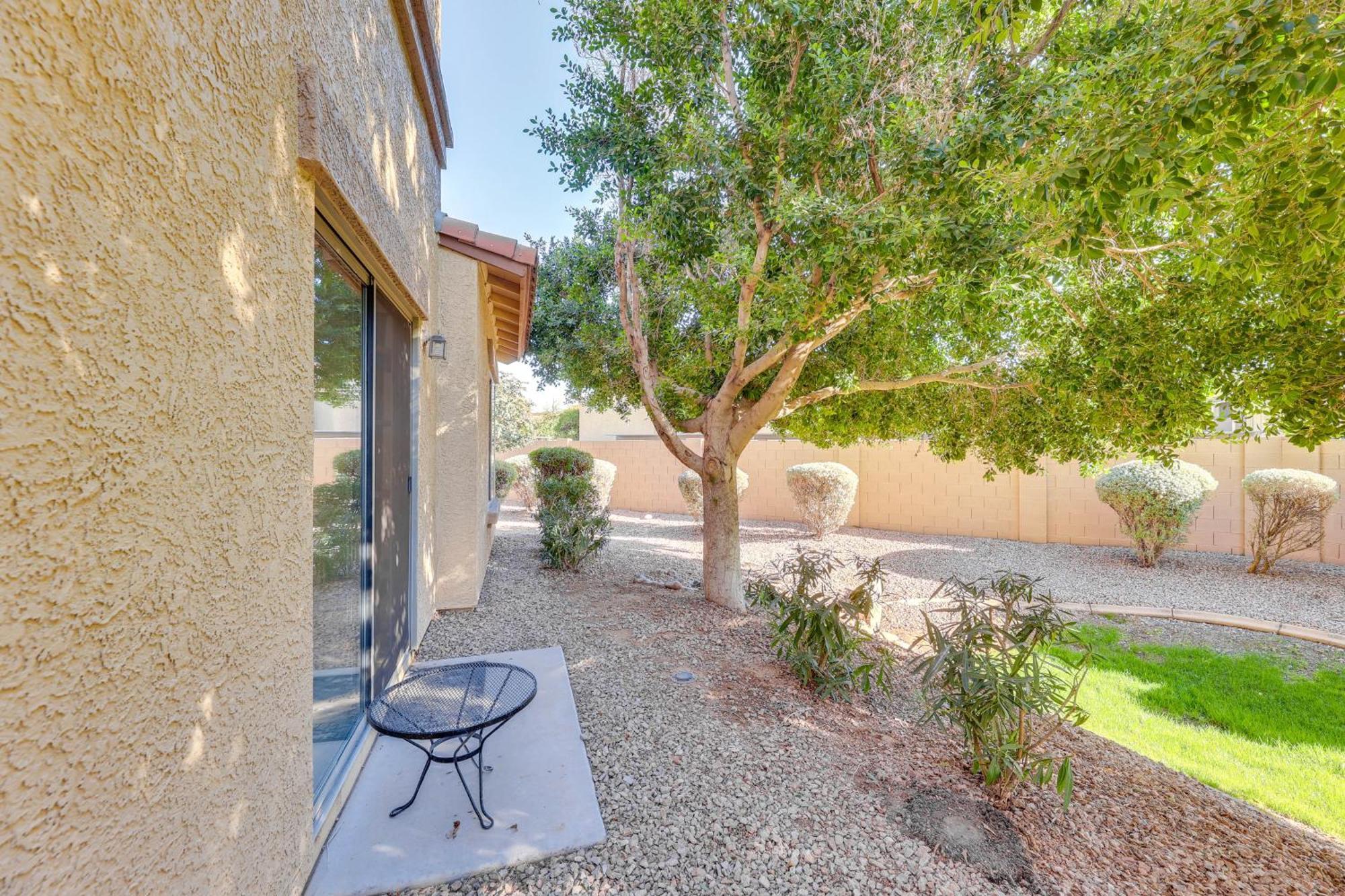 3 Mi To Dtwn Mesa Townhome With Patio Εξωτερικό φωτογραφία